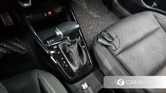 Kia Stonic id 3494023 из Кореи 19