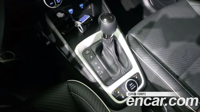 Hyundai Venue id 2802419 из Кореи 19