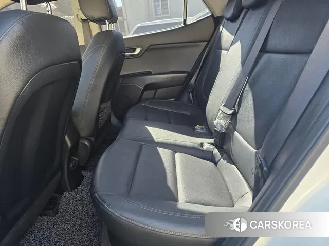 Kia Stonic id 3351145 из Кореи 19