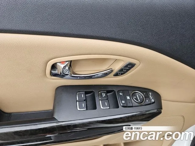 Kia The New Carnival id 2872757 из Кореи 18