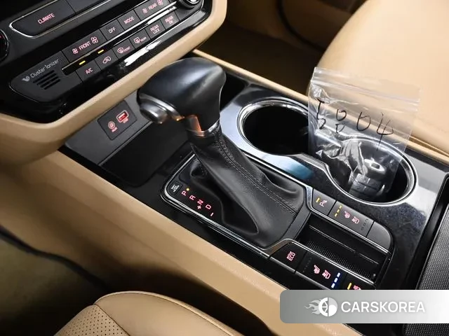 Kia The New Carnival id 3254309 из Кореи 19