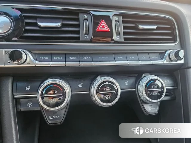 Genesis G70 id 3536049 из Кореи 16