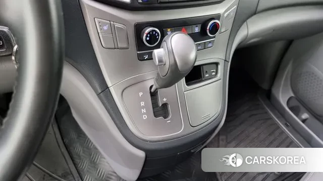 Hyundai The New Grand Starex id 2885934 из Кореи 19