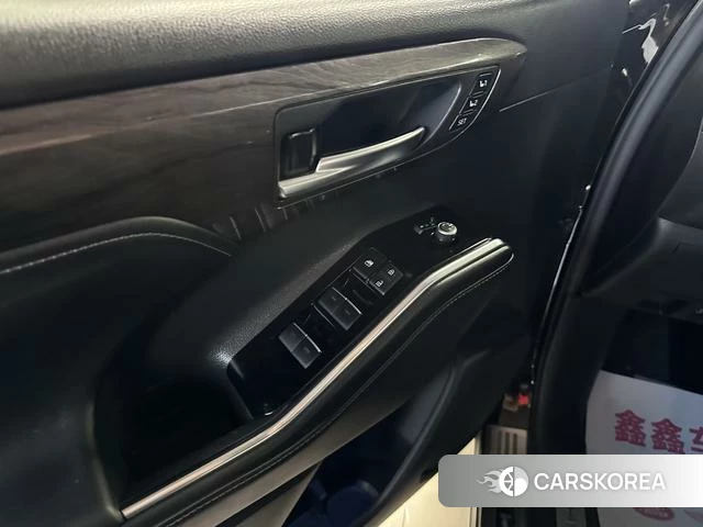 Toyota Highlander id 4207780 из Китая 14