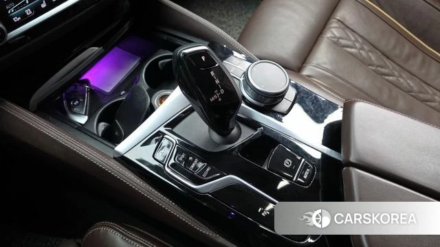 BMW 5 Series (G30) id 3883945 из Кореи 19