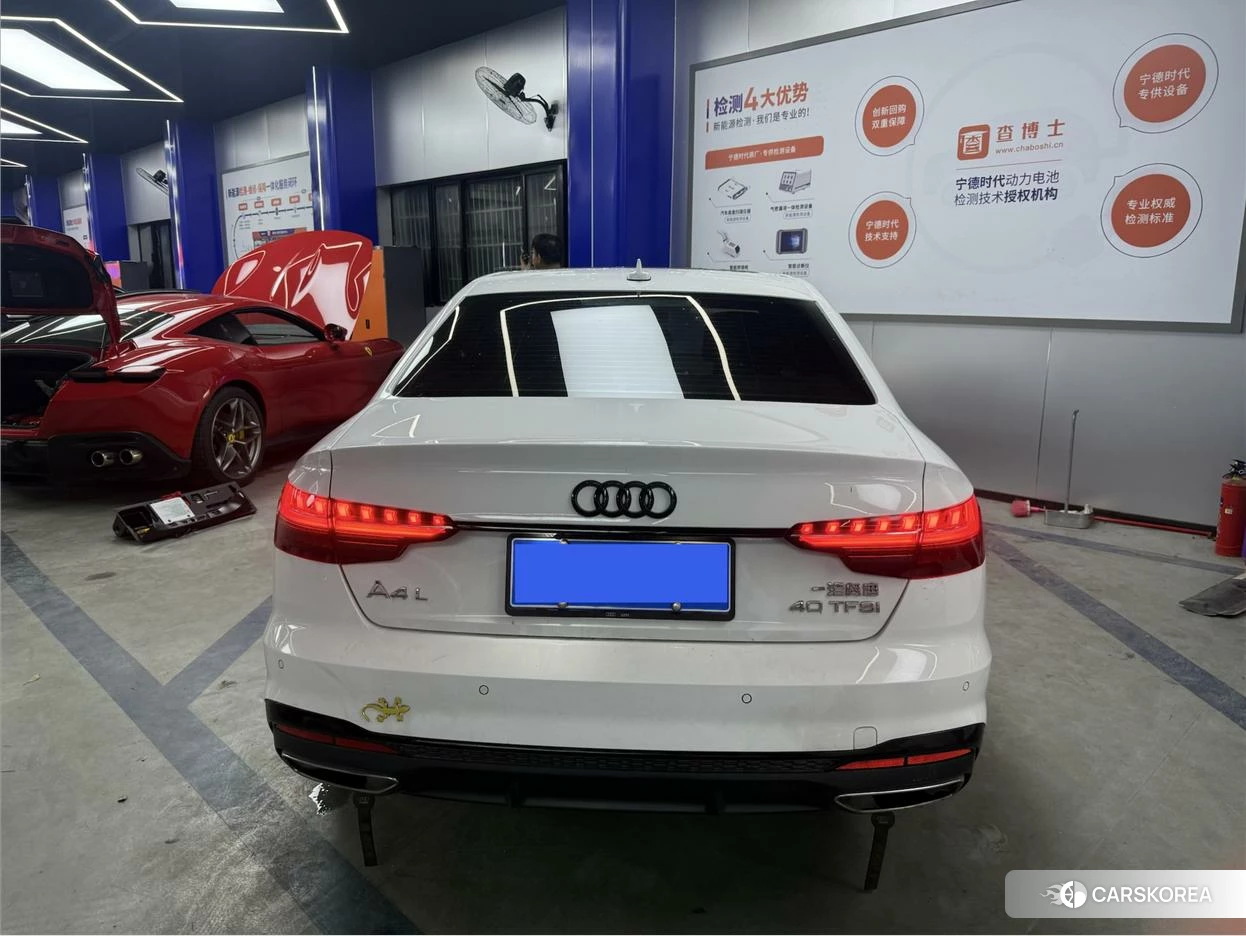 Audi A4L id 4461863 из Китая 12
