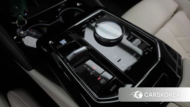 BMW 5 Series (G60) id 4792124 из Кореи 32