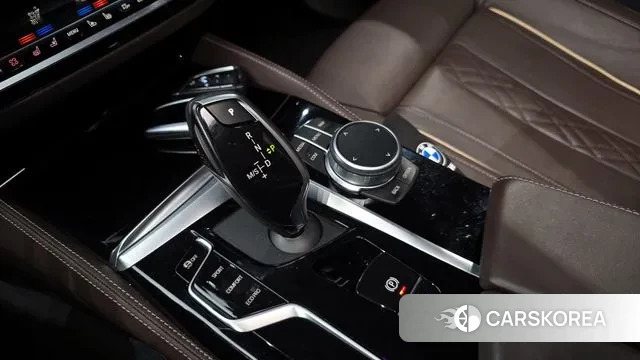 BMW 5 Series (G30) id 3690833 из Кореи 19