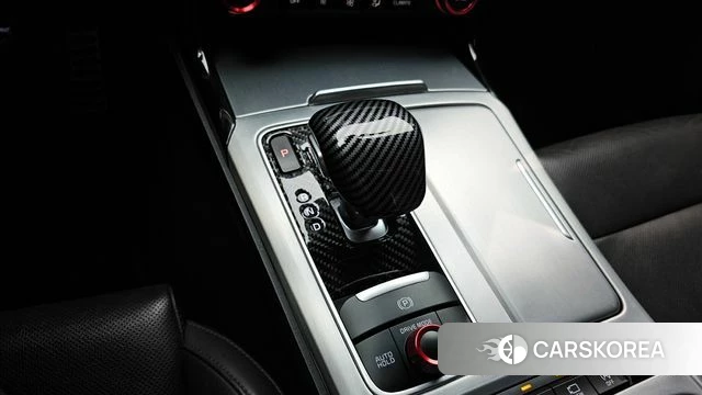 Kia Stinger id 3801555 из Кореи 19