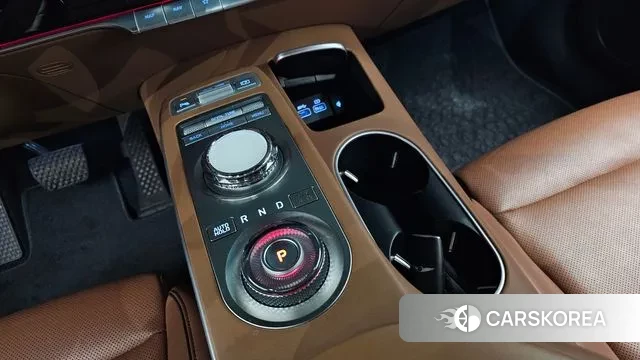 Genesis GV70 id 3690893 из Кореи 19