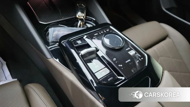 BMW 5 Series (G60) id 3831732 из Кореи 19