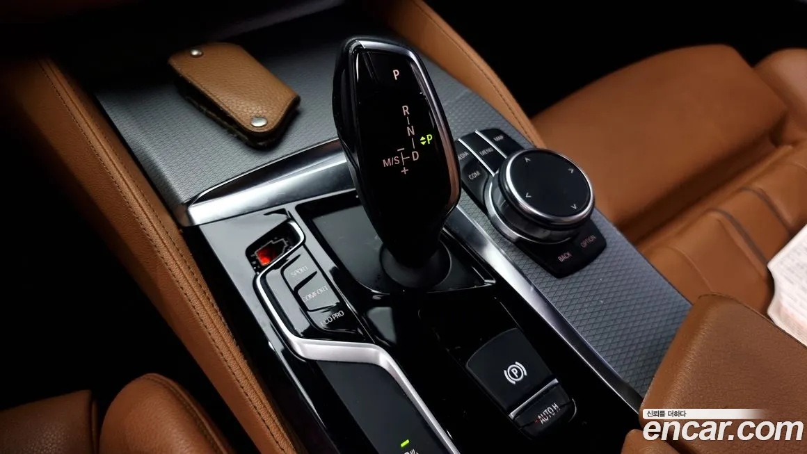 BMW 5 Series (G30) id 1687041 из Кореи 19