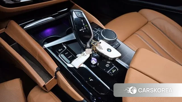 BMW 5 Series (G30) id 3587686 из Кореи 19