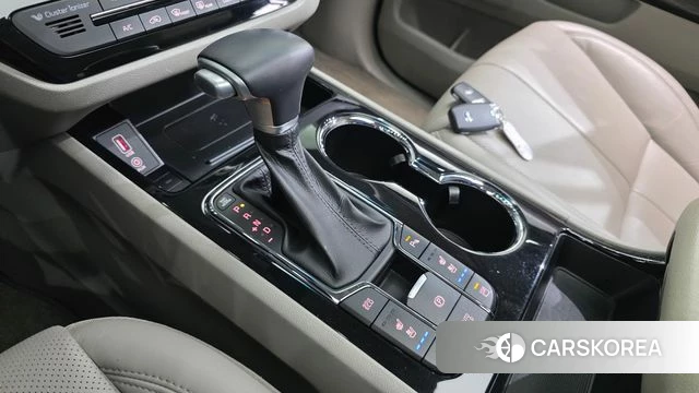 Kia The New Carnival id 3885682 из Кореи 19