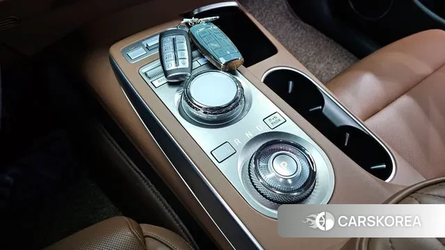 Genesis GV70 id 3405314 из Кореи 19