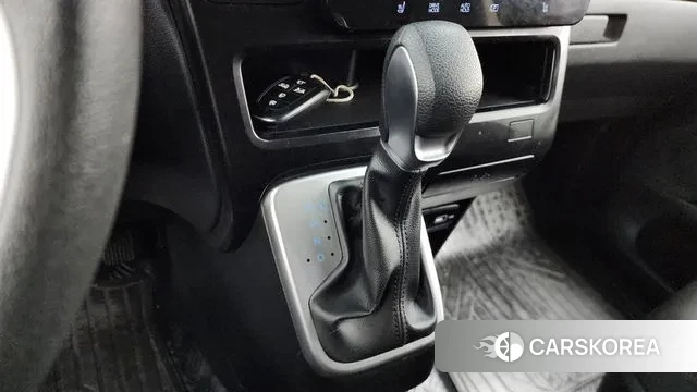 Hyundai Staria id 3508638 из Кореи 19