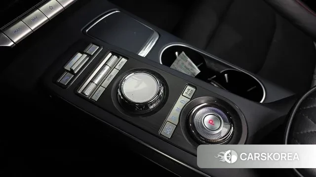 Genesis GV70 id 3556541 из Кореи 19