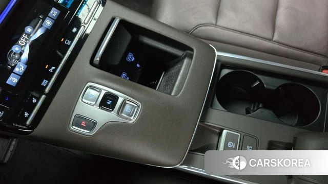 Hyundai The New Grandeur IG id 4344404 из Кореи 33