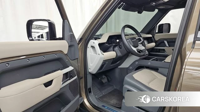 Land Rover Defender (L663) id 4488489 из Кореи 34