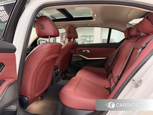 BMW 3 series id 4275814 из Китая 31