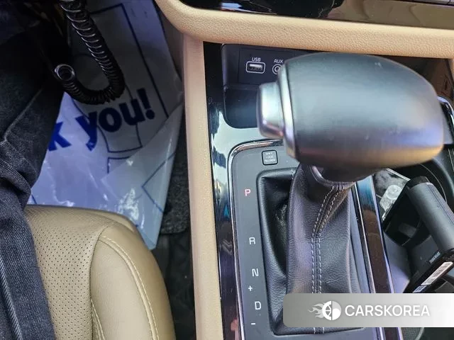 Kia All New Carnival id 3403285 из Кореи 19