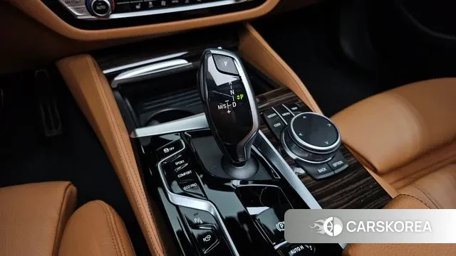 BMW 5 Series (G30) id 3421694 из Кореи 19