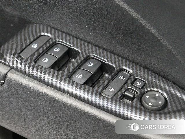 Hyundai Venue id 4377612 из Кореи 19