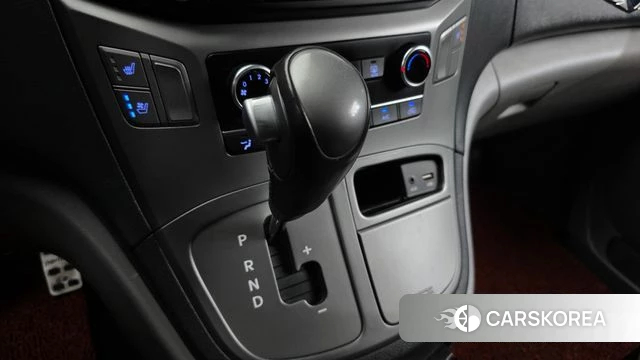 Hyundai The New Grand Starex id 4536635 из Кореи 19