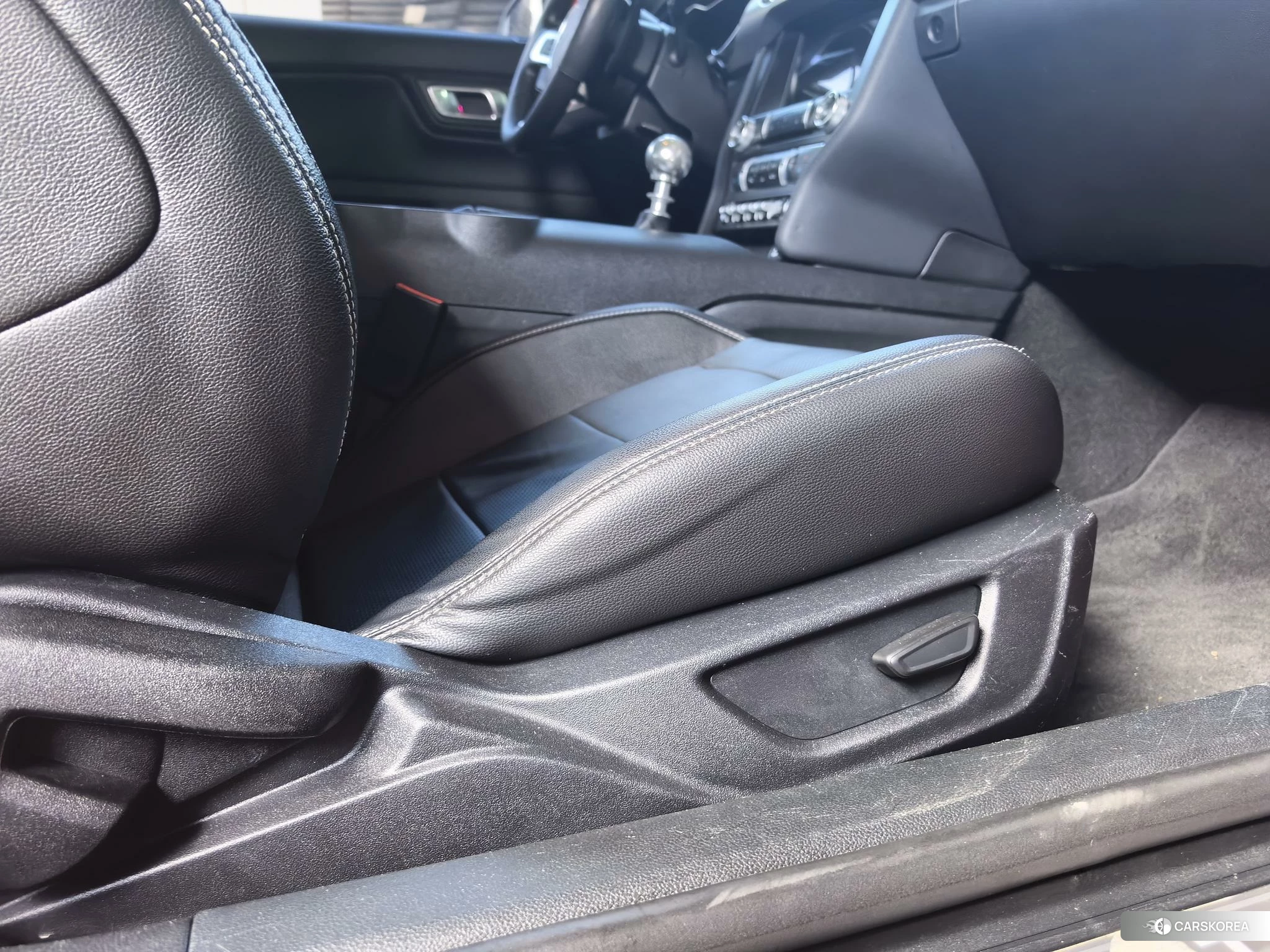 Ford Mustang id 4487485 из Китая 15