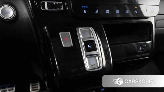 Hyundai Staria id 3832132 из Кореи 19