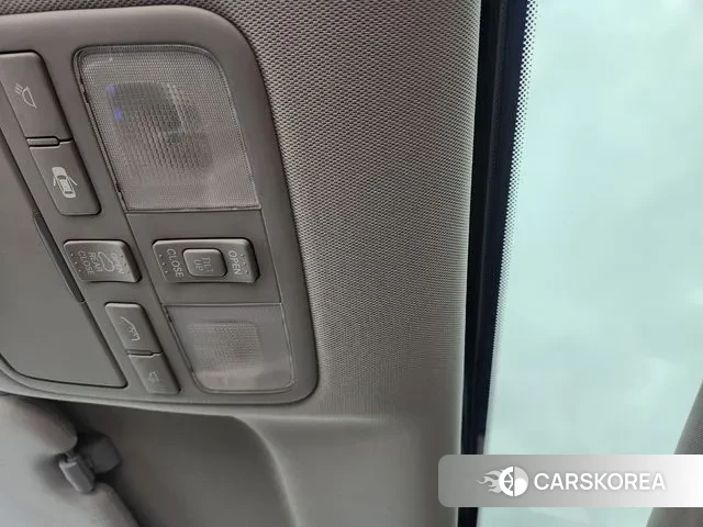 Hyundai The New Grand Starex id 3499870 из Кореи 19