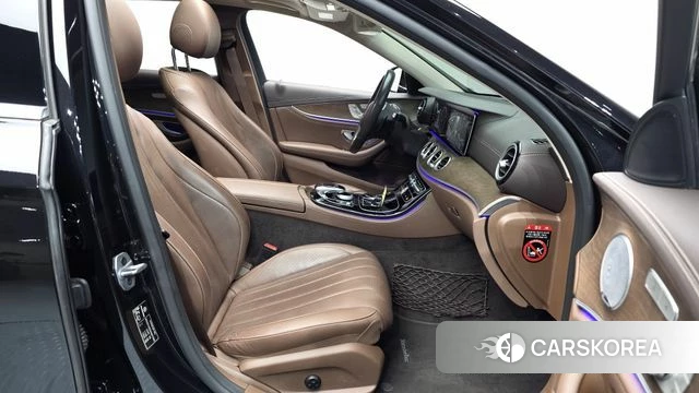 Mercedes-Benz E-Class W213 id 3795938 из Кореи 19