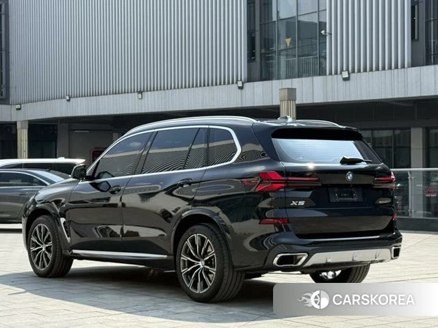 BMW X5 id 4216376 из Китая 29