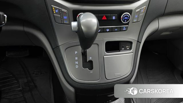 Hyundai The New Grand Starex id 4899785 из Кореи 29