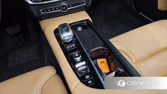 Volvo S90 id 3513911 из Кореи 19