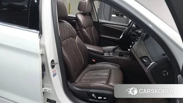 BMW 5 Series (G30) id 3018806 из Кореи 19