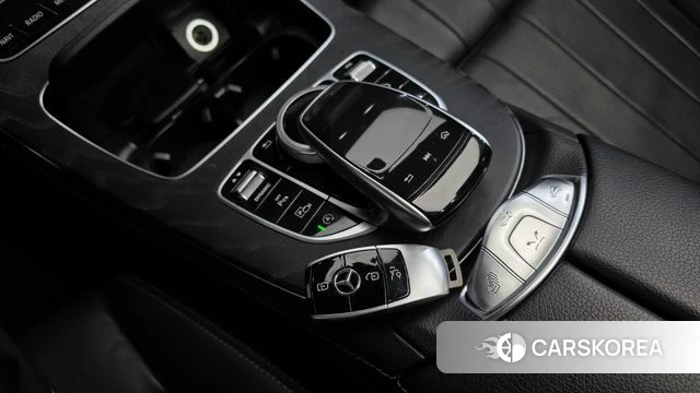 Mercedes-Benz E-Class W213 id 3796088 из Кореи 19