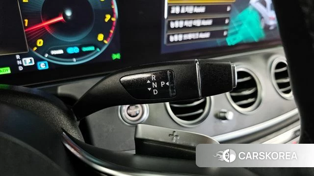 Mercedes-Benz E-Class W213 id 3953403 из Кореи 19