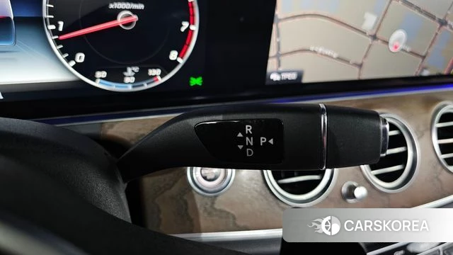 Mercedes-Benz E-Class W213 id 4872932 из Кореи 19
