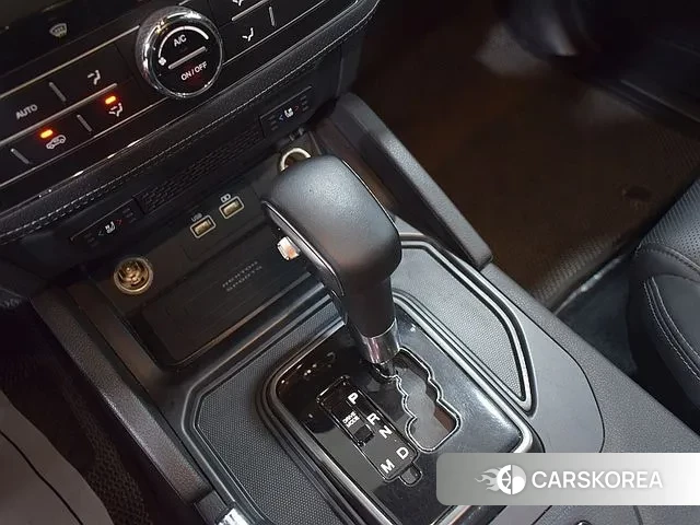 Ssangyong The New Rexton Sports Cannes id 2358199 из Кореи 19