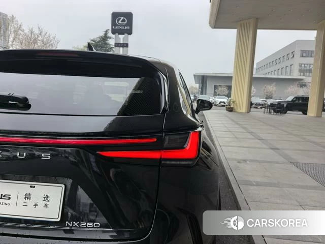 Lexus NX id 4209646 из Китая 16