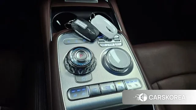 Genesis G90 (RS4) id 3416365 из Кореи 19