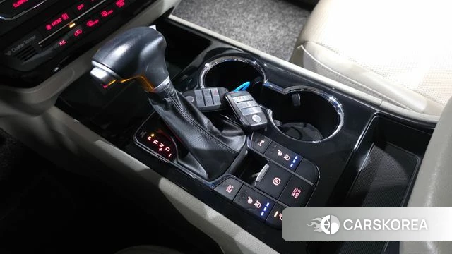 Kia The New Carnival id 4232467 из Кореи 19