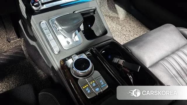 Genesis G90 id 3541162 из Кореи 19