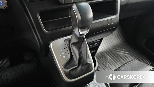 Hyundai Staria id 4489697 из Кореи 30