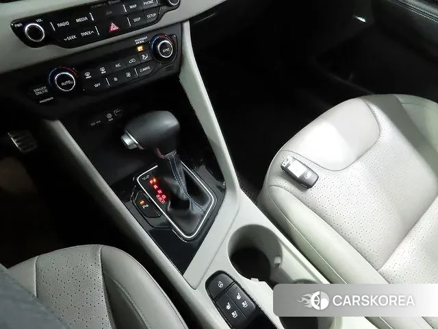 Kia Niro id 3608436 из Кореи 19