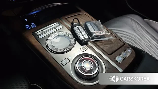 Genesis G80 (RG3) id 3503839 из Кореи 19