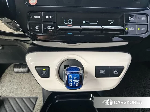 Toyota Prius 4th Generation id 3399256 из Кореи 19