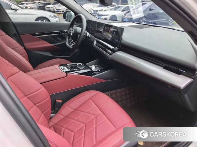 BMW 5 series id 4182477 из Китая 21