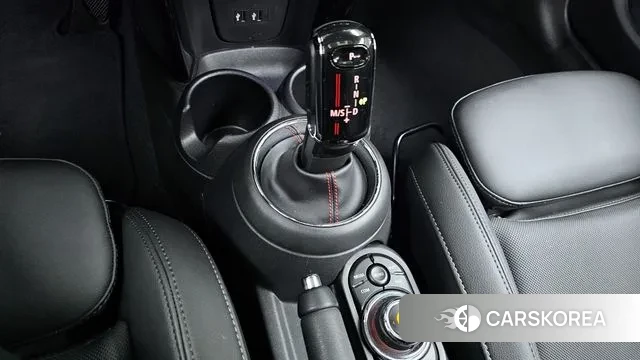 Mini Cooper S id 3728047 из Кореи 19